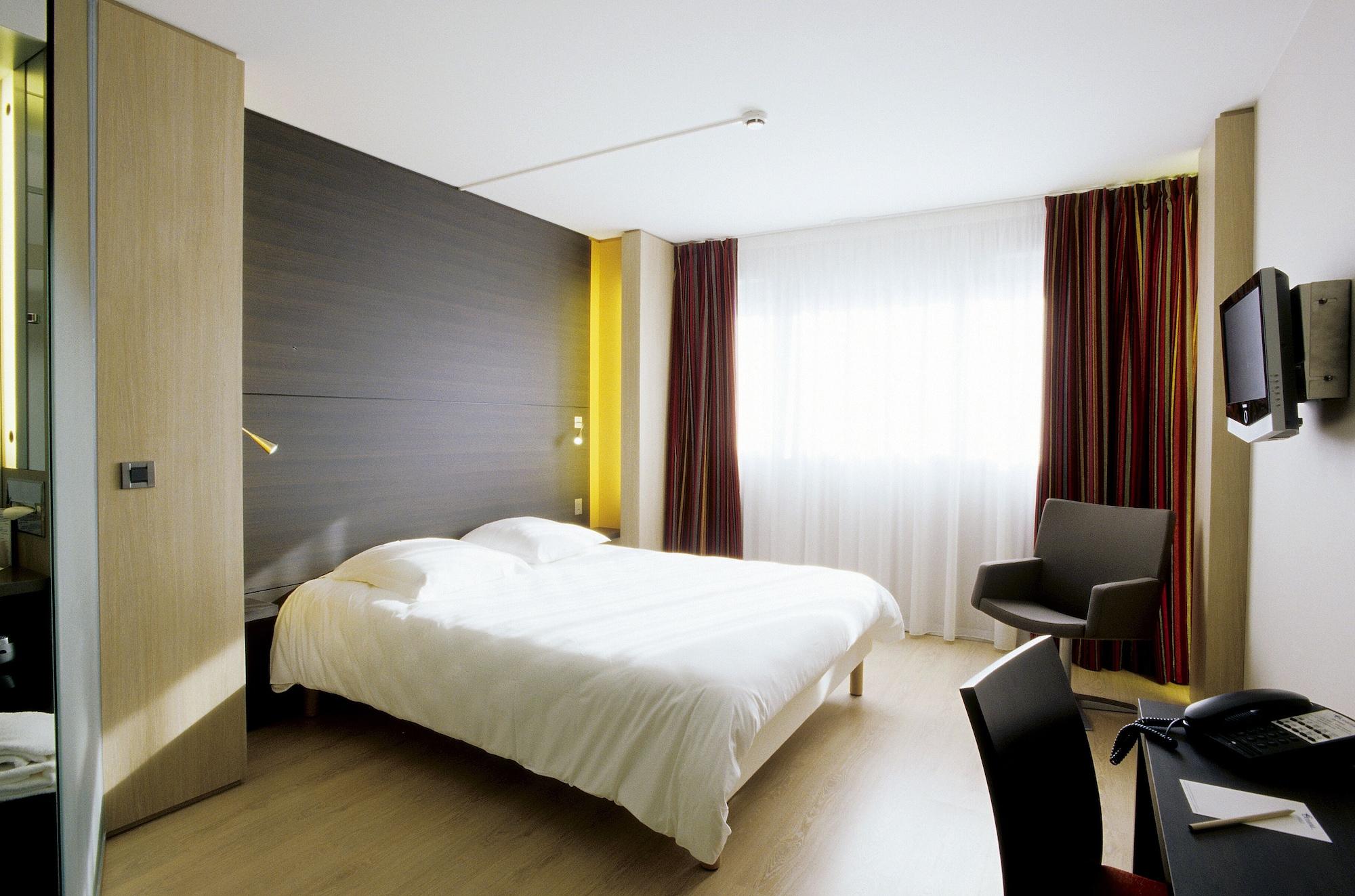 Oceania Quimper Hotel Kültér fotó