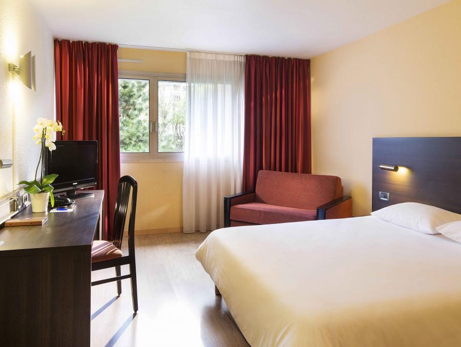 Oceania Quimper Hotel Kültér fotó