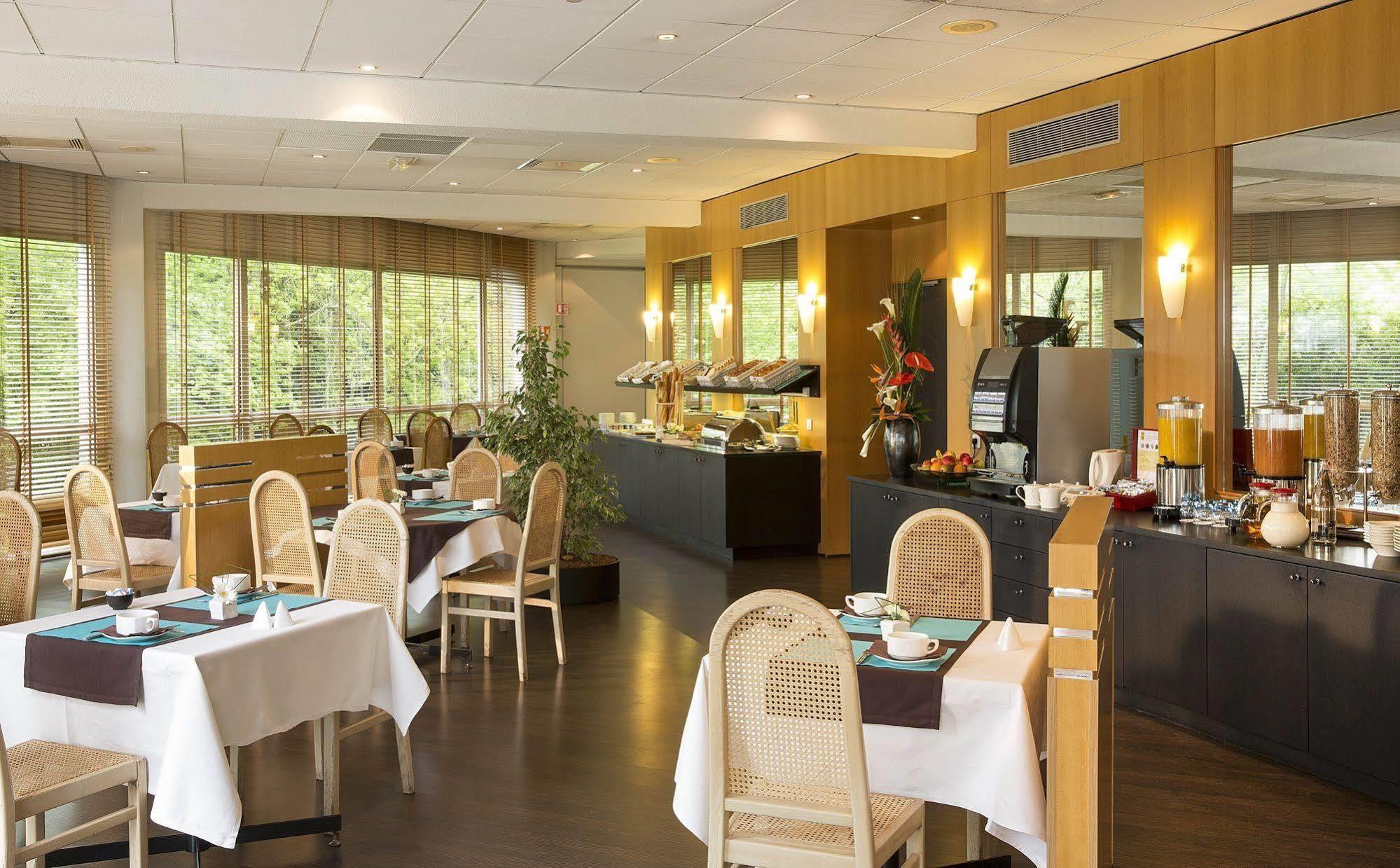 Oceania Quimper Hotel Kültér fotó